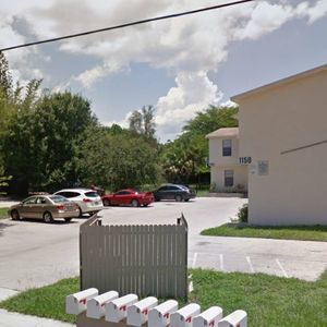 Meet your Posher, Eduardo